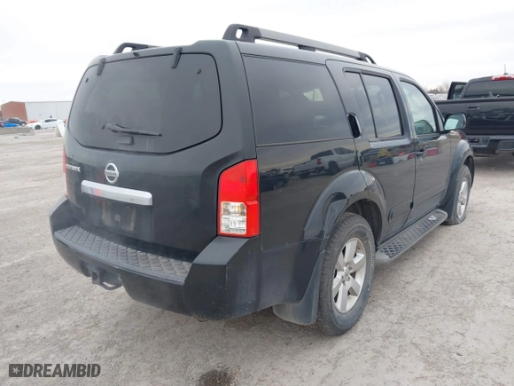 2012 Nissan Pathfinder LE with VIN 5N1AR1NN4CC616819, listed as a IAAI auction lot 41629253 with 146,648 mi miles. Bid and sale history available at carsss.com. Image 4.