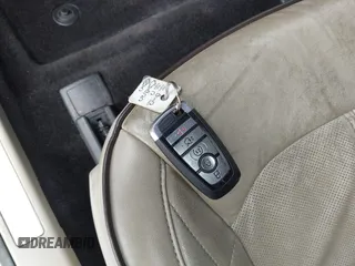 2017 Ford Fusion Titanium с VIN 3FA6P0SU0HR409820, выставлен на аукционе IAAI как лот 41919527 с пробегом 77 301 миль миль и . История ставок и продаж доступна на DreamBid. Изображение 11.