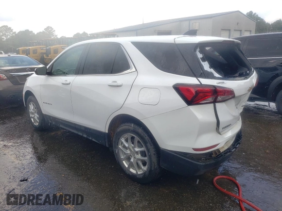 2022 Chevrolet Equinox LT with VIN 3GNAXTEV8NL160389, listed as a Copart auction lot 67119714 with 26,471 mi miles and Salvage Title. Bid and sale history available at carsss.com. Image 2.