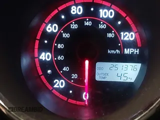 2008 Toyota Matrix STD with VIN 2T1KR32EX8C712476, listed as a IAAI auction lot 41505939 with 251,376 mi miles and . Bid and sale history available at DreamBid. Image 7.