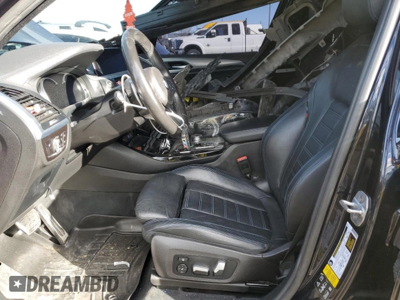 2019 BMW X3 M40i with VIN 5UXTS3C55K0Z05576, listed as a Copart auction lot 88419555 with 87,170 mi miles and Salvage Title. Bid and sale history available at DreamBid. Image 7.