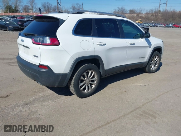 2019 Jeep Cherokee Latitude with VIN 1C4PJMCX7KD146578, listed as a IAAI auction lot 41709586 with 61,134 mi miles. Bid and sale history available at carsss.com. Image 4.