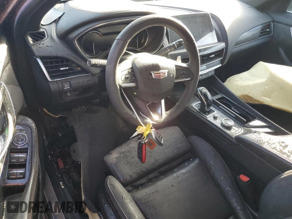2022 Cadillac CT5 Sport z VIN 1G6DP5RK1N0120432, wystawiony jako Copart lot #76543334 z przebiegiem Nie podano mil oraz Nie do naprawy • Non repairable. Historia ofert i sprzedaży dostępna na DreamBid. Obrazek 8.