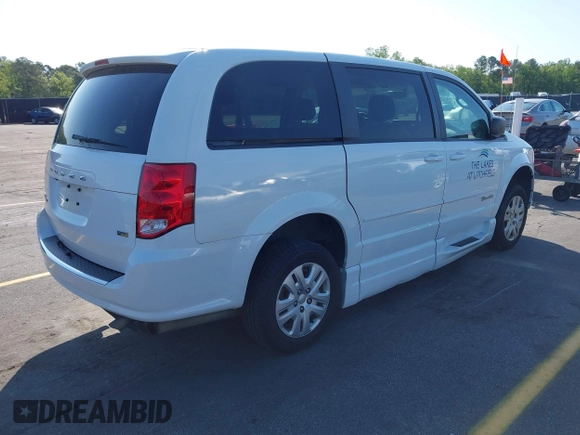 2017 Dodge Grand Caravan SE Plus with VIN 2C4RDGBG4HR746936, listed as a IAAI auction lot 41968024 with 113,156 mi miles and . Bid and sale history available at DreamBid. Image 4.