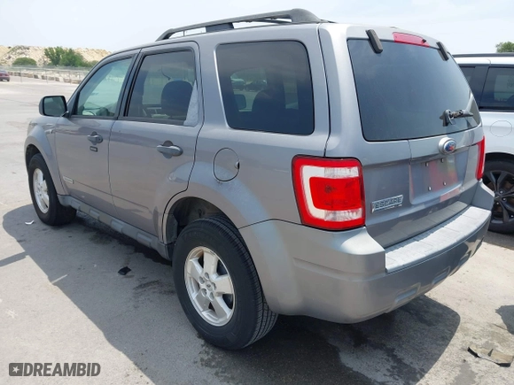 2008 Ford Escape XLT with VIN 1FMCU03178KE48057, listed as a IAAI auction lot 42082340 with 281,744 mi miles. Bid and sale history available at carsss.com. Image 3.