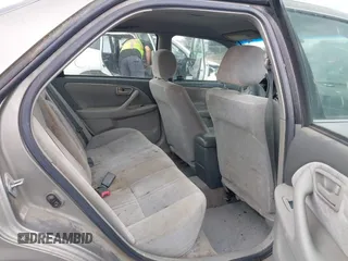 1998 Toyota Camry LE z VIN JT2BG22K6W0147522, wystawiony jako IAAI lot #42305222 z przebiegiem 224 539 mil mil oraz . Historia ofert i sprzedaży dostępna na DreamBid. Obrazek 8.