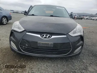 2012 Hyundai Veloster w/Black Int with VIN KMHTC6AD6CU054131, listed as a Copart auction lot 59344465 with 82,391 mi miles and Salvage title. Bid and sale history available at DreamBid. Image 5.