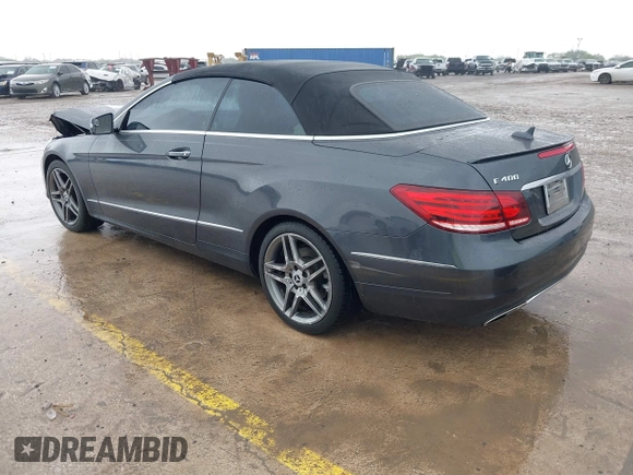 2015 Mercedes-Benz E E 400 with VIN WDDKK6FF5FF301120, listed as a IAAI auction lot 41904856 with 122,489 mi miles and . Bid and sale history available at carsss.com. Image 3.