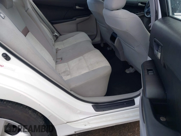2012 Toyota Camry L with VIN 4T4BF1FKXCR190278, listed as a IAAI auction lot 41808646 with 136,684 mi miles. Bid and sale history available at carsss.com. Image 8.