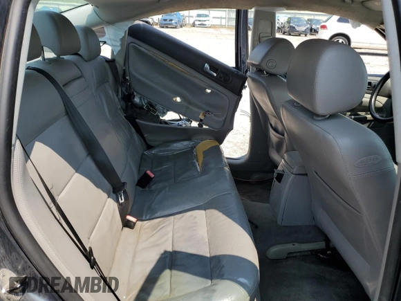 2004 Volkswagen Passat GLS with VIN WVWPD63B44P054997, listed as a Copart auction lot 60442705 with 238,851 mi miles and Salvage title. Bid and sale history available at DreamBid. Image 10.