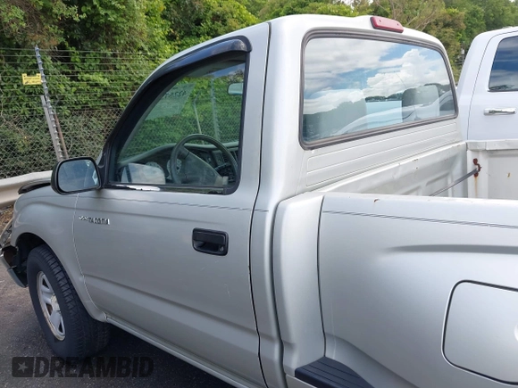 2001 Toyota Tacoma z VIN 5TENL42N81Z781994, wystawiony jako IAAI lot #42257348 z przebiegiem 196 508 mil mil oraz . Historia ofert i sprzedaży dostępna na DreamBid. Obrazek 14.
