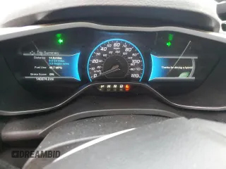 2018 Ford C-Max SE z VIN 1FADP5AU2JL101381, wystawiony jako Copart lot #47778145 z przebiegiem 140 374 mil mil oraz Szkody całkowita. Historia ofert i sprzedaży dostępna na DreamBid. Obrazek 9.