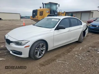 2013 BMW 3 Series 328i xDrive with VIN WBA3B3G51DNR80743, listed as a Copart auction lot 59500605 with 129,489 mi miles and Salvage title. Bid and sale history available at DreamBid. Image 1.