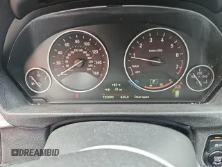 2015 BMW 3 Series 328i xDrive с VIN WBA3G7C52FK480593, выставлен на аукционе Copart как лот 63204795 с пробегом 125 690 миль миль и Списание • Salvage title. История ставок и продаж доступна на DreamBid. Изображение 9.