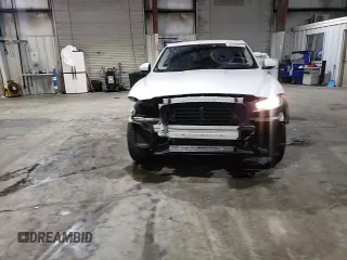 2019 Jaguar F-Pace 25t с VIN SADCS2FX9KA602971, выставлен на аукционе Copart как лот 59346405 с пробегом 105 280 миль миль и Списание • Salvage title. История ставок и продаж доступна на DreamBid. Изображение 14.