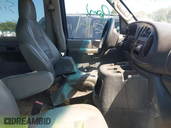 2003 Ford Econoline Passenger XL with VIN 1FBSS31S23HB63926, listed as a IAAI auction lot 42384516 with 371,860 mi miles and . Bid and sale history available at DreamBid. Image 5.