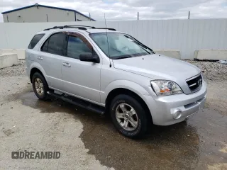 2005 Kia Sorento LX with VIN KNDJC733955452873, listed as a Copart auction lot 51777535 with 135,285 mi miles and Non Repairable. Bid and sale history available at carsss.com. Image 4.