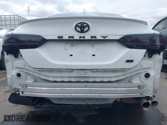 2020 Toyota Camry SE z VIN 4T1G11AKXLU908241, wystawiony jako IAAI lot #42093849 z przebiegiem 132 855 mil mil oraz . Historia ofert i sprzedaży dostępna na DreamBid. Obrazek 18.