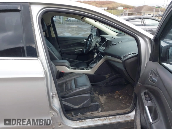 2013 Ford Escape SEL with VIN 1FMCU9H93DUA81448, listed as a IAAI auction lot 41790631 with 176,015 mi miles. Bid and sale history available at carsss.com. Image 5.