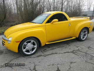 2005 Chevrolet SSR LS z VIN 1GCES14H25B120514, wystawiony jako Copart lot #47224065 z przebiegiem 85 053 mil mil oraz Szkoda całkowita • Salvage title. Historia ofert i sprzedaży dostępna na DreamBid. Obrazek 1.