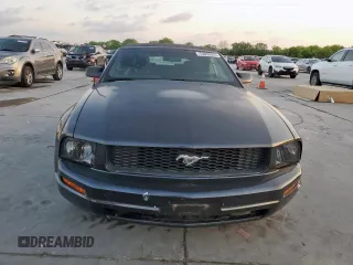 2008 Ford Mustang Deluxe with VIN 1ZVHT84N385138092, listed as a Copart auction lot 53096055 with 162,185 mi miles and Clean Title. Bid and sale history available at carsss.com. Image 5.