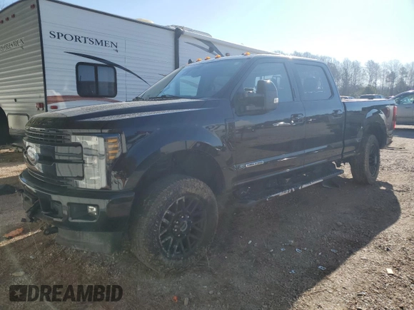 2019 Ford Super Duty F-250 SRW XL with VIN 1FT7W2BT2KEF67641, listed as a Copart auction lot 45138705 with 46,228 mi miles and Salvage Title. Bid and sale history available at carsss.com. Image 1.