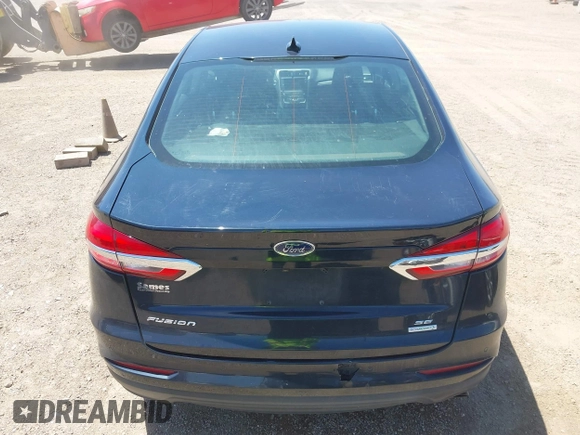 2020 Ford Fusion SE with VIN 3FA6P0HD8LR111256, listed as a IAAI auction lot 42032725 with 98,822 mi miles. Bid and sale history available at carsss.com. Image 16.
