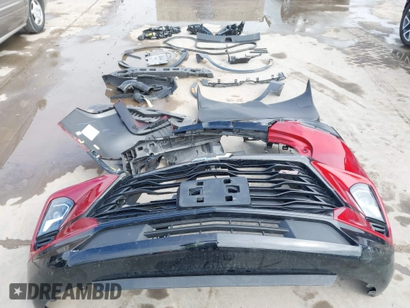 2024 Chevrolet Blazer RS z VIN 3GNKBERS5RS184241, wystawiony jako IAAI lot #41408120 z przebiegiem 11 857 mil mil oraz . Historia ofert i sprzedaży dostępna na DreamBid. Obrazek 19.