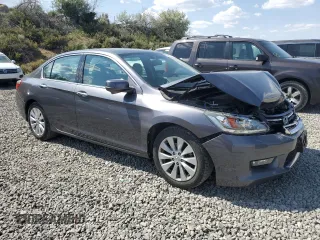 2015 Honda Accord Touring with VIN 1HGCR3F93FA038031, listed as a Copart auction lot 59813275 with 71,899 mi miles and Salvage title. Bid and sale history available at DreamBid. Image 4.