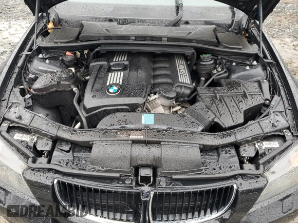 2008 BMW 3 Series 328xi z VIN WBAVC93548K043519, wystawiony jako Copart lot #47001755 z przebiegiem 81 185 mil mil oraz Czysty tytuł • Clean title. Historia ofert i sprzedaży dostępna na DreamBid. Obrazek 11.