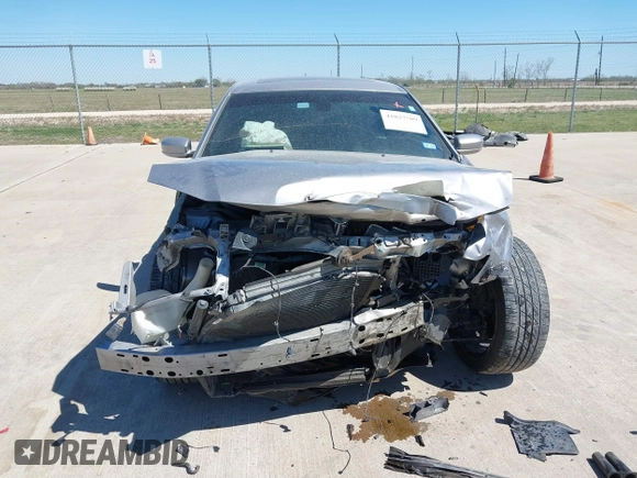 2018 Chrysler 300 with VIN 2C3CCABG2JH245095, listed as a IAAI auction lot 41827509 with 156,617 mi miles. Bid and sale history available at carsss.com. Image 12.