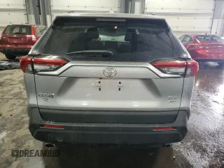 2020 Toyota RAV4 XLE with VIN 2T3P1RFV9LC101638, listed as a Copart auction lot 49167915 with 86,111 mi miles and Salvage Title. Bid and sale history available at DreamBid. Image 6.