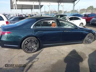 2022 Mercedes-Benz S 580 z VIN W1K6G7GB6NA151826, wystawiony jako IAAI lot #41313174 z przebiegiem 18 123 mil mil oraz . Historia ofert i sprzedaży dostępna na DreamBid. Obrazek 13.