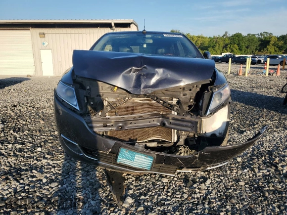 2013 Lincoln MKX z VIN 2LMDJ6JK7DBL43751, wystawiony jako Copart lot #50686865 z przebiegiem 98 978 mil mil oraz Szkoda całkowita • Salvage title. Historia ofert i sprzedaży dostępna na DreamBid. Obrazek 5.