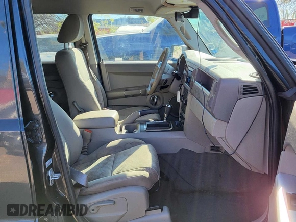 2010 Jeep Commander Sport z VIN 1J4RH4GK9AC147040, wystawiony jako Copart lot #54836335 z przebiegiem 89 213 mil mil oraz Tytuł czysty. Historia ofert i sprzedaży dostępna na DreamBid. Obrazek 5.