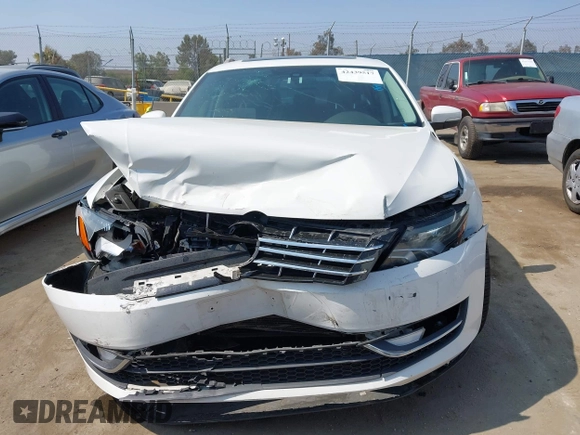 2014 Volkswagen Passat SE с VIN 1VWBN7A3XEC068708, выставлен на аукционе IAAI как лот 42439517 с пробегом 144 563 миль миль и . История ставок и продаж доступна на DreamBid. Изображение 13.