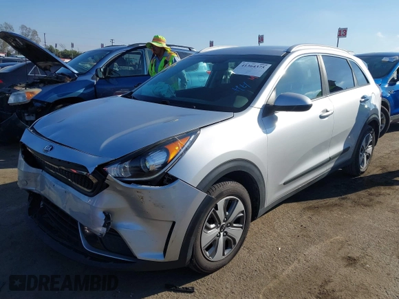 2019 Kia Niro LX with VIN KNDCB3LC3K5351134, listed as a IAAI auction lot 41364375 with 113,883 mi miles. Bid and sale history available at carsss.com. Image 2.