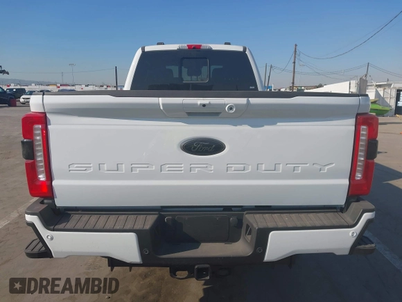 2024 Ford Super Duty F-250 SRW XL with VIN 1FT8W2BN2RED04016, listed as a IAAI auction lot 41274955 with 6,181 mi miles. Bid and sale history available at carsss.com. Image 18.