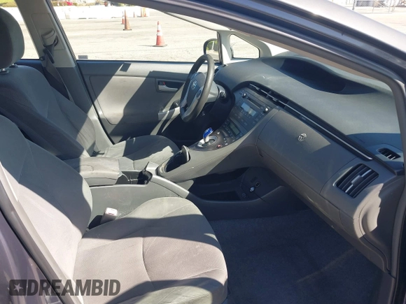 2010 Toyota Prius II with VIN JTDKN3DU8A0180886, listed as a IAAI auction lot 41869933 with 149,289 mi miles and . Bid and sale history available at carsss.com. Image 5.