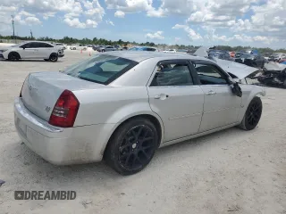 2006 Chrysler 300 C with VIN 2C3LA63H86H319542, listed as a Copart auction lot 63530194 with 167,288 mi miles and Salvage Title. Bid and sale history available at carsss.com. Image 3.