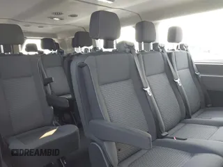 2024 Ford Transit Passenger XL z VIN 1FBAX2Y82RKA83426, wystawiony jako IAAI lot #42022011 z przebiegiem 36 531 mil mil oraz . Historia ofert i sprzedaży dostępna na DreamBid. Obrazek 8.