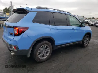 2024 Honda Passport TrailSport with VIN 5FNYF8H65RB013723, listed as a Copart auction lot 78754224 with 4,775 mi miles and Salvage title. Bid and sale history available at DreamBid. Image 3.