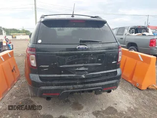 2014 Ford Explorer Sport z VIN 1FM5K8GT6EGC43577, wystawiony jako IAAI lot #42607478 z przebiegiem 155 802 mil mil oraz . Historia ofert i sprzedaży dostępna na DreamBid. Obrazek 16.