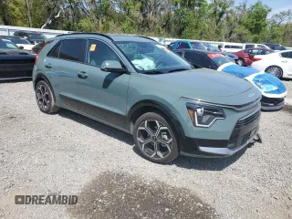 2024 Kia Niro EX Touring with VIN KNDCR3LE9R5188111, listed as a Copart auction lot 49243755 with 10,985 mi miles and Non Repairable. Bid and sale history available at carsss.com. Image 4.