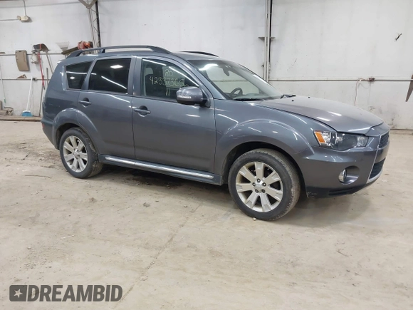 2011 Mitsubishi Outlander SE z VIN JA4JT3AWXBU007978, wystawiony jako IAAI lot #42337365 z przebiegiem 239 587 mil mil oraz . Historia ofert i sprzedaży dostępna na DreamBid. Obrazek 1.