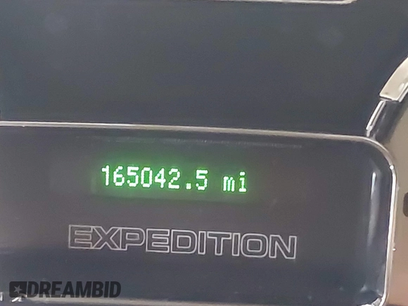 2011 Ford Expedition XLT with VIN 1FMJU1H58BEF02156, listed as a IAAI auction lot 42039020 with 165,042 mi miles and . Bid and sale history available at DreamBid. Image 15.