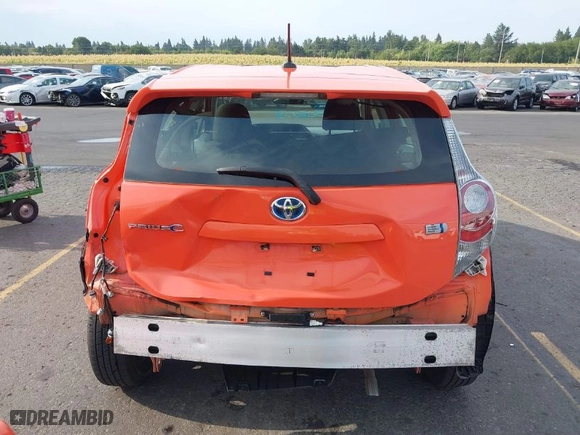 2014 Toyota Prius c One with VIN JTDKDTB32E1065438, listed as a IAAI auction lot 37350203 with 94,630 mi miles. Bid and sale history available at carsss.com. Image 17.