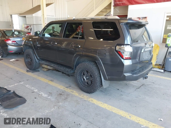2016 Toyota 4Runner Limited with VIN JTEBU5JRXG5401670, listed as a IAAI auction lot 41866805 with 86,488 mi miles and . Bid and sale history available at DreamBid. Image 3.