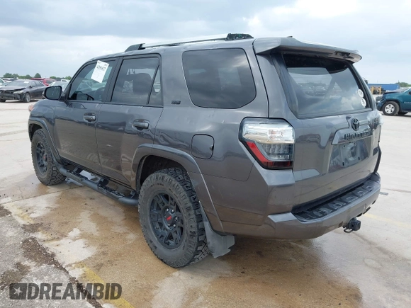 2020 Toyota 4Runner SR5 with VIN JTEZU5JR0L5214205, listed as a IAAI auction lot 42056527 with 159,814 mi miles and . Bid and sale history available at DreamBid. Image 3.