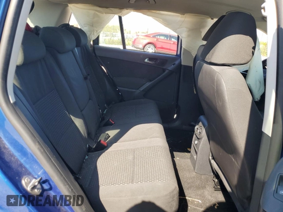 2010 Volkswagen Tiguan SEL with VIN WVGAV7AX3AW002314, listed as a Copart auction lot 50514374 with Not provided miles and Salvage title. Bid and sale history available at DreamBid. Image 10.